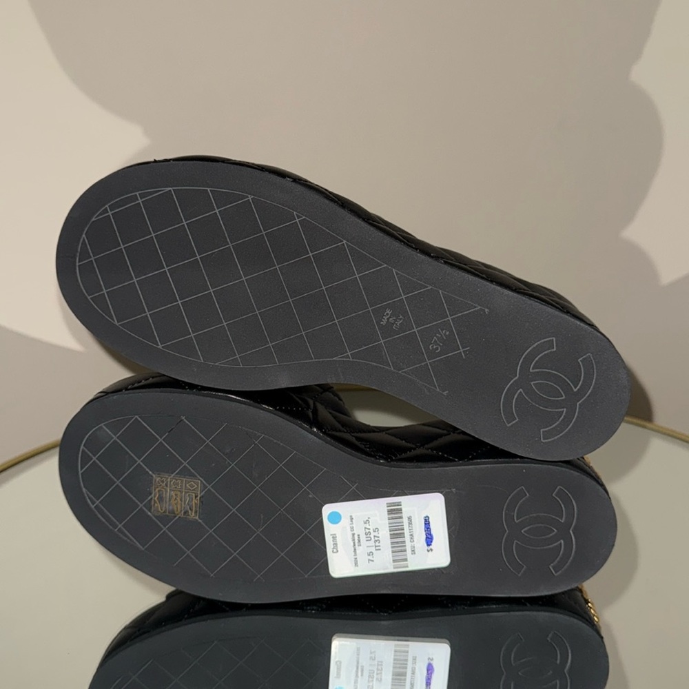 CHANEL 24P Dad Quilted Leather Platform Wedge CC interlocking slides mules 37.5 - Picture 12 of 17